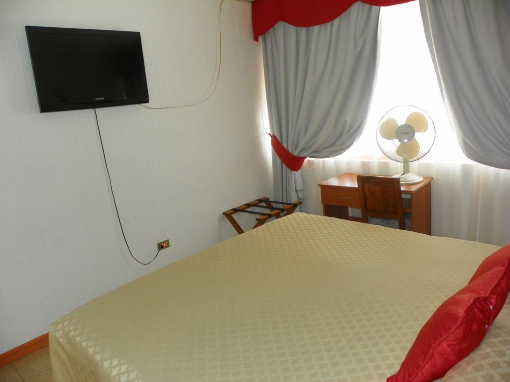 Hotel Savona Arica Exterior photo