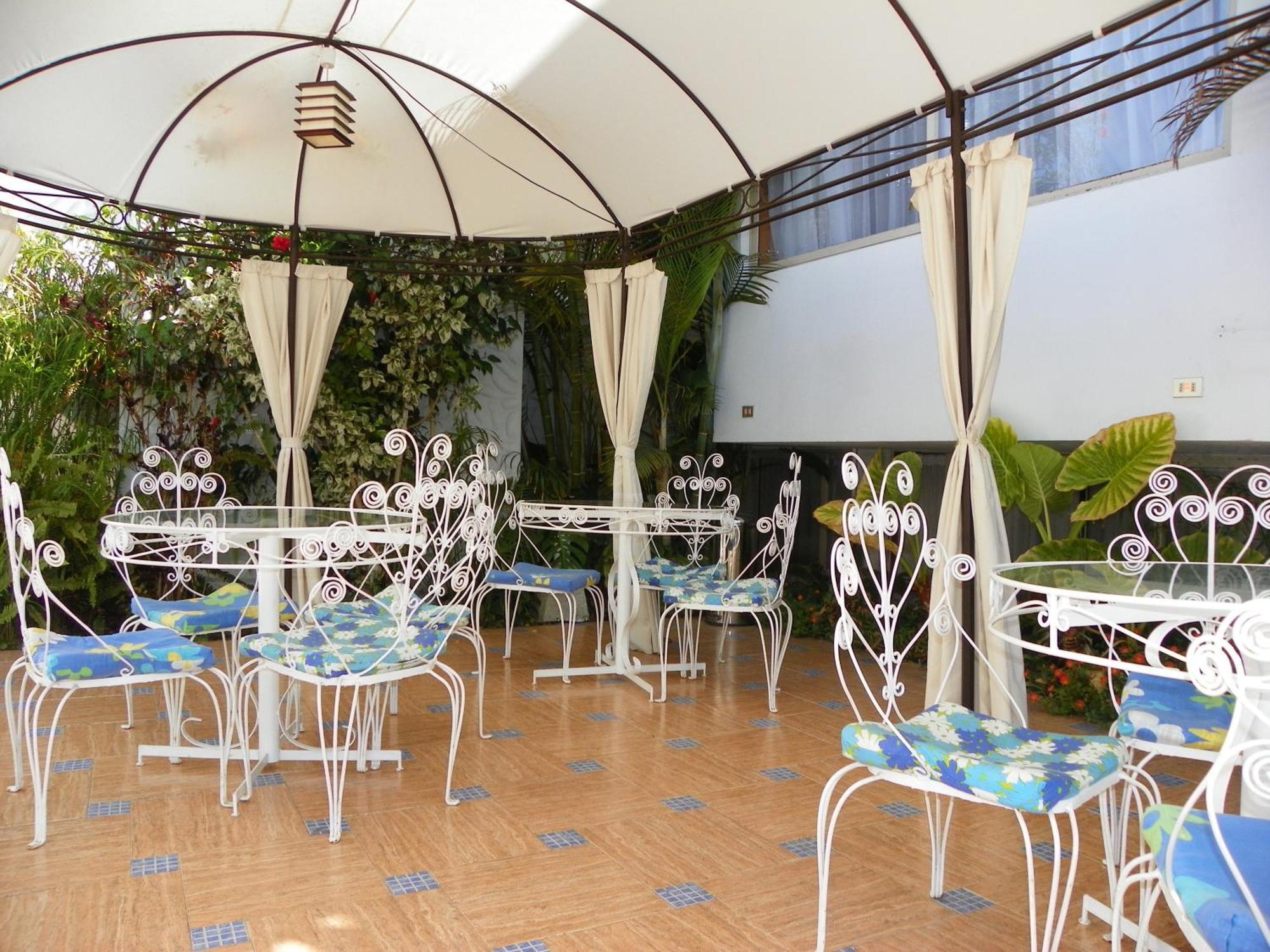 Hotel Savona Arica Exterior photo